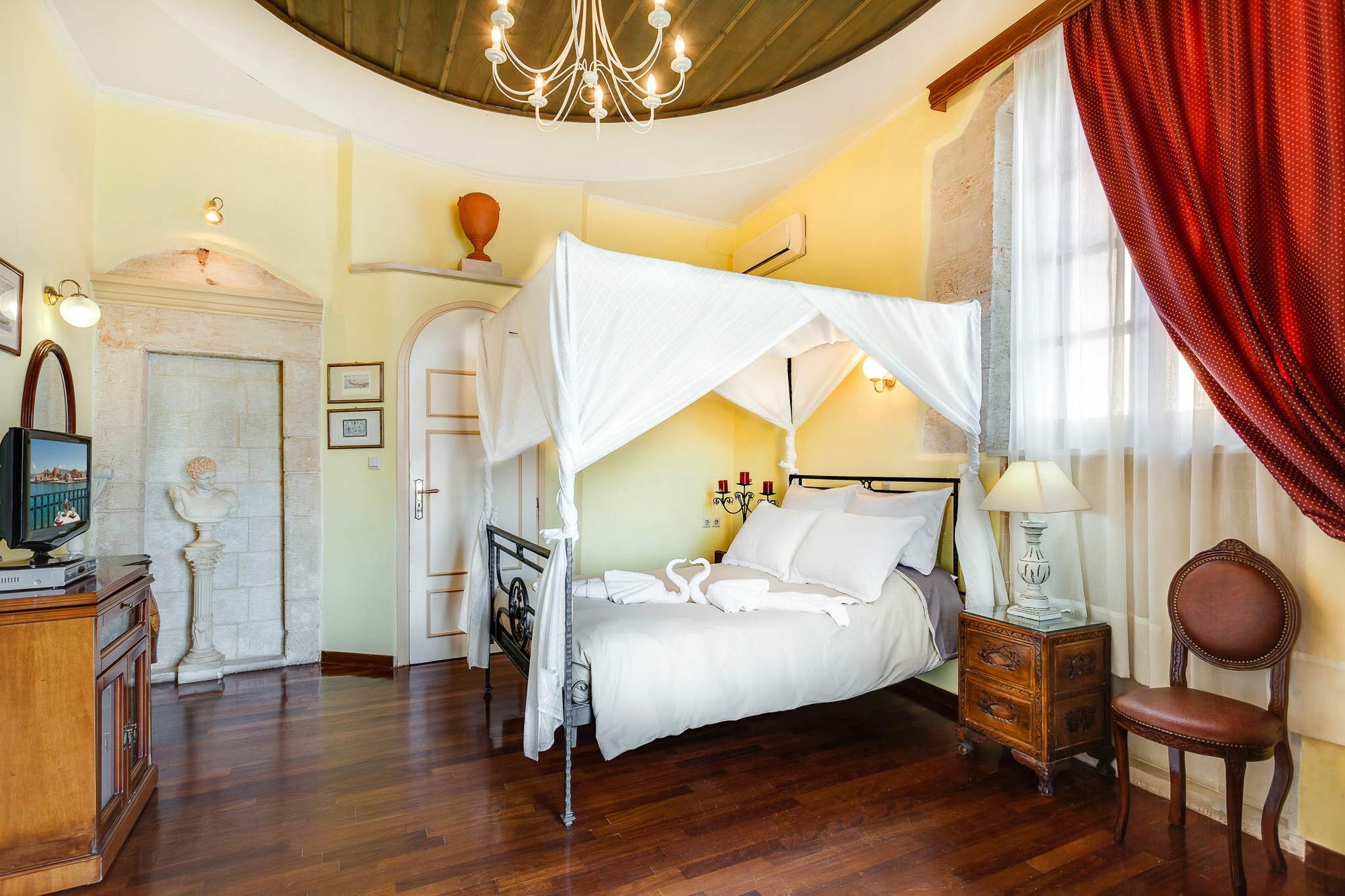 Hotel Casa Leone 3*