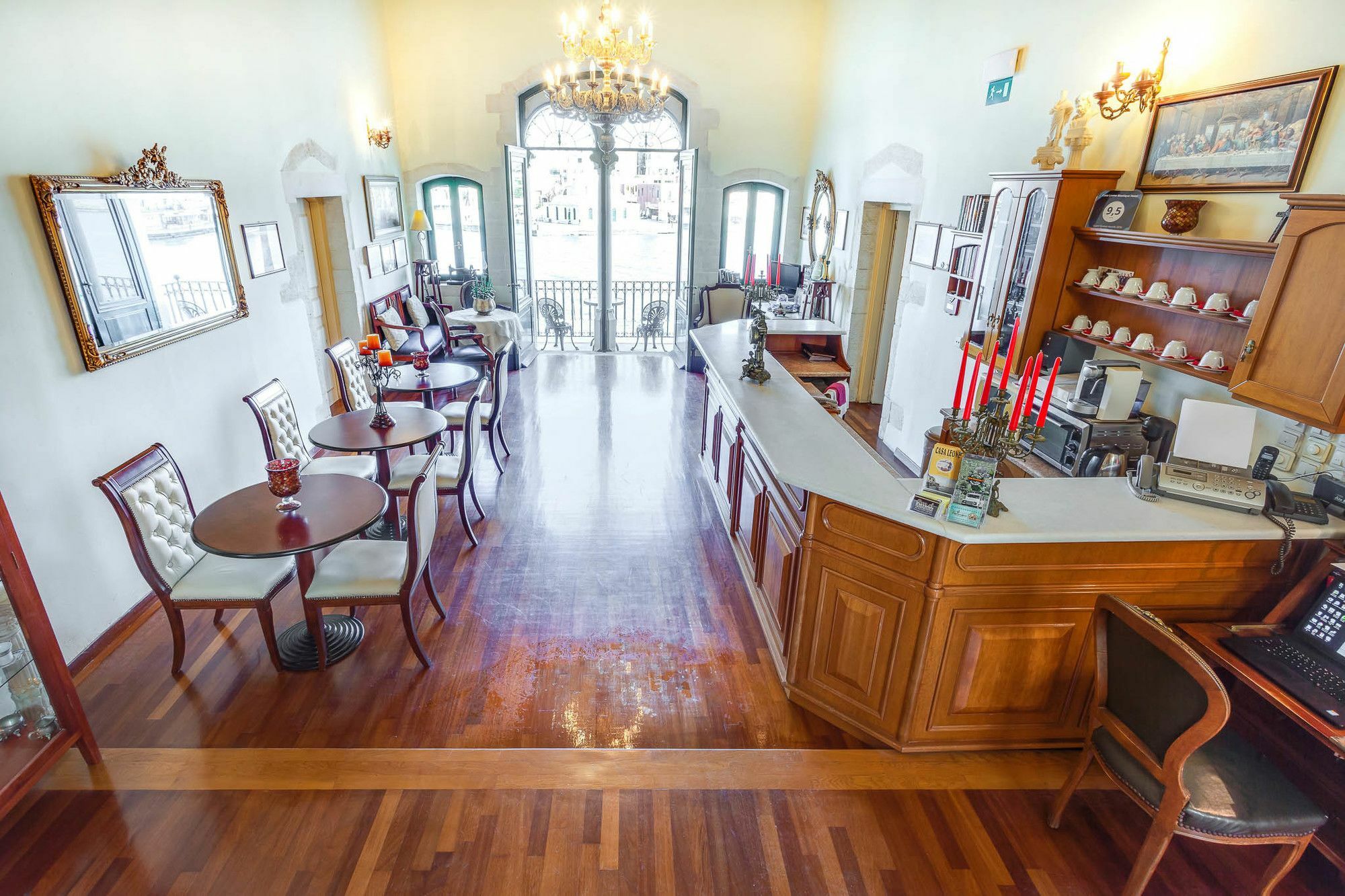 Hotel Casa Leone 3*